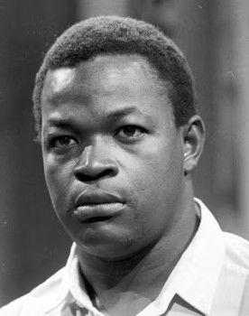 Gilberto Costa as Nastácio