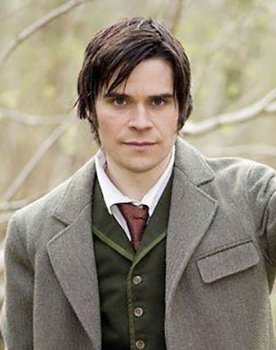 Hans Matheson Photo