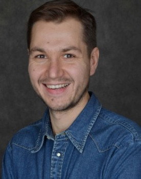 Ivan Savchenko as District Police Officer