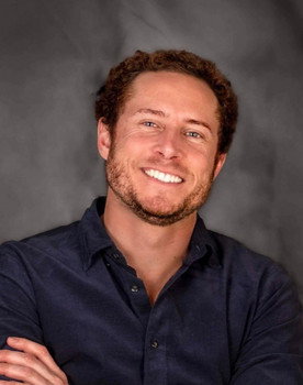 Michael Albrecht as Alfie Zimmer