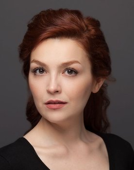 Özcan Tekdemir as Asli