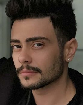 Rüzgar Erkoçlar
