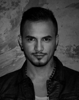 Natan Mirov as Self/Expert