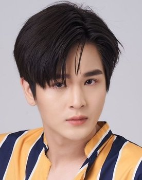 Phusanu Wongsavanischakorn as Nueng Ronnarot