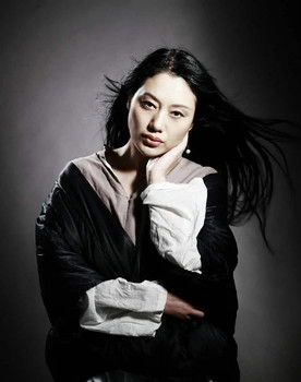 Hei Wen as Qing Chan