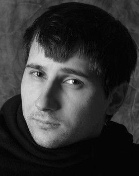 Anton Korshunov as милиционер