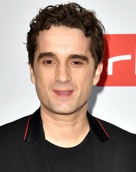 Oliver Wnuk as Freddy Kleemann