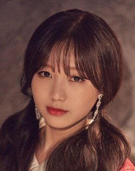 Ryu Su-jeong as Herself