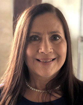 Μήδεια Χάννα as 