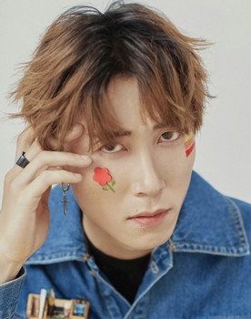Li Dong as Houzi