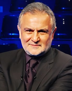 Kenan Işık as 
