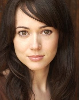 Corbett Tuck as Isabel