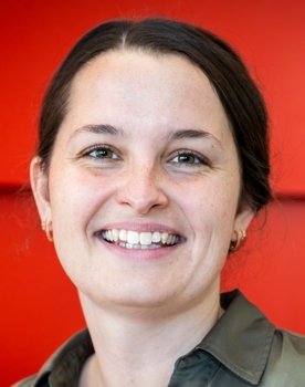 Laura Winther Møller as Gerda Fiil