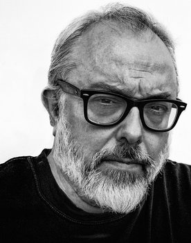 Álex de la Iglesia as Self - Filmmaker