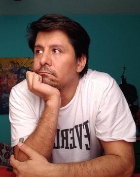 Matías Olmedo as Voz  en intervención sonora