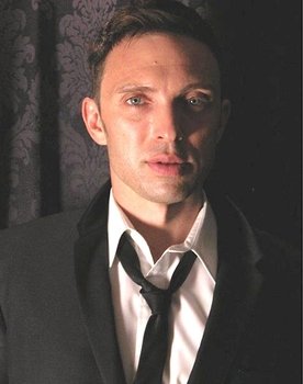 D'Arcy Drollinger as Champagne White