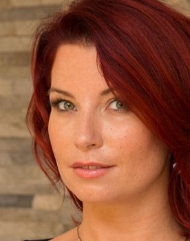 Julie Valmont