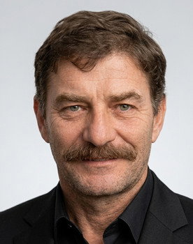 Ahmet Mekin as Ahmet