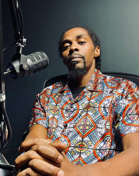 Henri Chambers as Skip