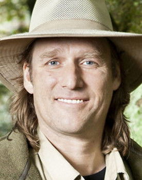 Arjan Postma as Directeur Avifauna