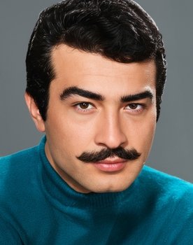 Güven Erte as Mandrake