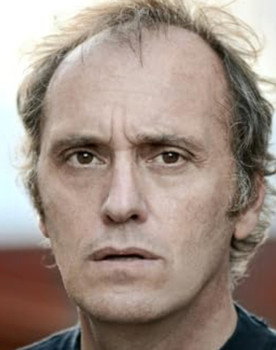 Luca Lazzareschi as Filippo Selva