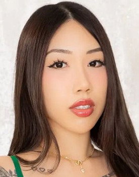 Tina Yoshi