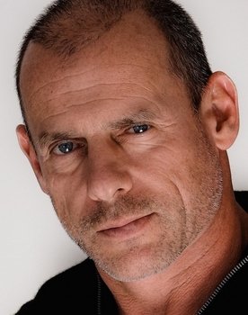 Vladimir Orlov as Romero