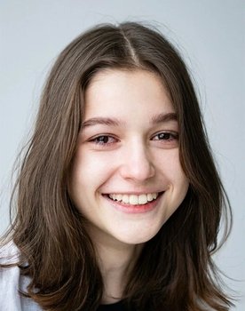 Vasilisa Korostyshevskaya as Саша