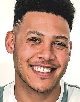 Uzzi Canby as Self - Tattoo Artist