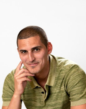 Erik R Suarez