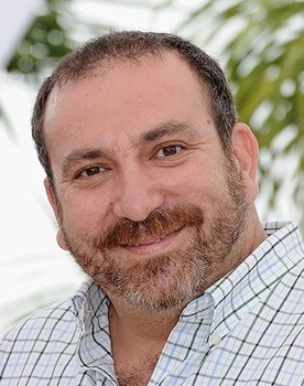 Hernán Mendoza as Palafox