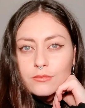 Paula Frazzetta as Bélen