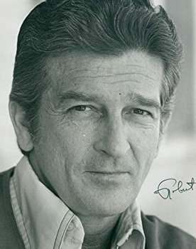 Robert Knapp as Striker