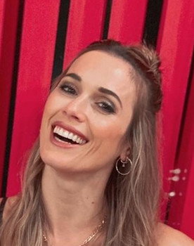 Cecilia Bonelli as Carla Sánchez