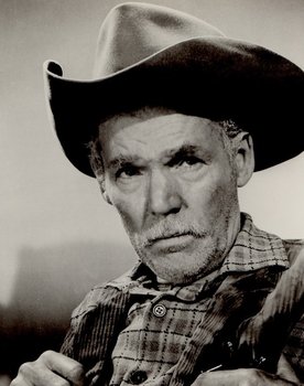 Henry Hull as John Fairfax