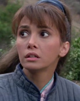 Roya Megnot as Kara Akhbar