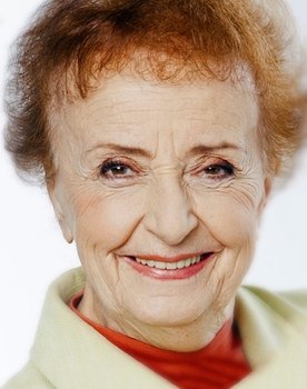 Eva Rysová as Anna Roznerová