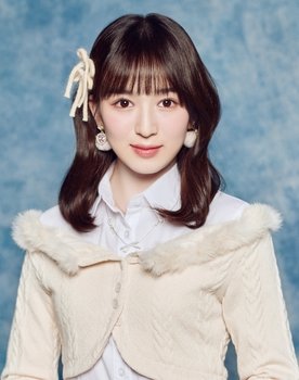 Suzu Yamamoto as Herself