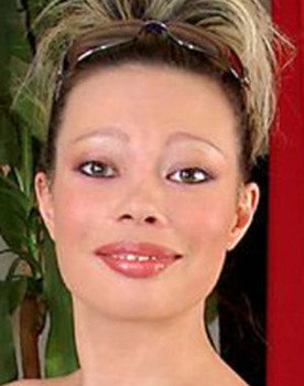 Laetitia Atomix