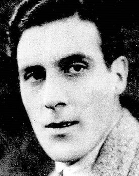 Laes Mac Reni as Virgilio