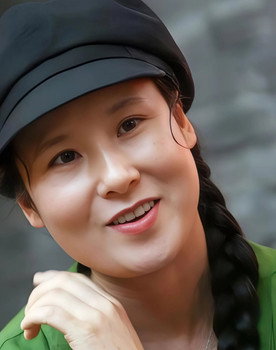 Wang Xiao Hua as Hou Yu Hong