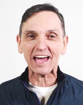 Paulo Miklos as Max