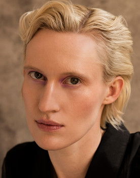 Gala Moody as Vittoria Hopkins