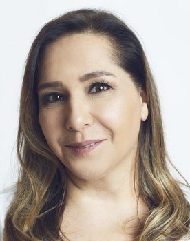 Gülhan Tekin as Nurgül