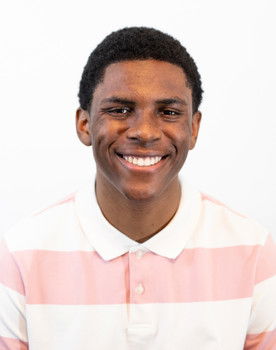 Kim Davis Jr. as Daniel