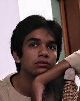 Fauzan Musyafa as Idris