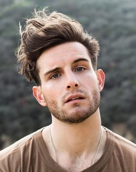 Nico Tortorella