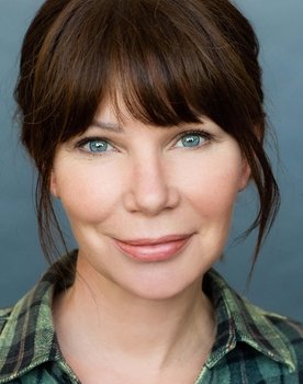 Virginya Keehne as Kristi Mullins