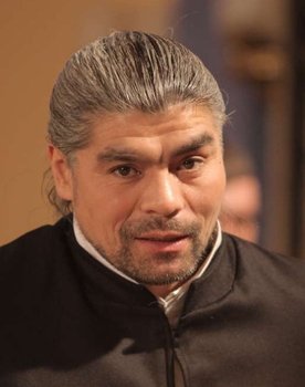Alik Gulkhanov as 